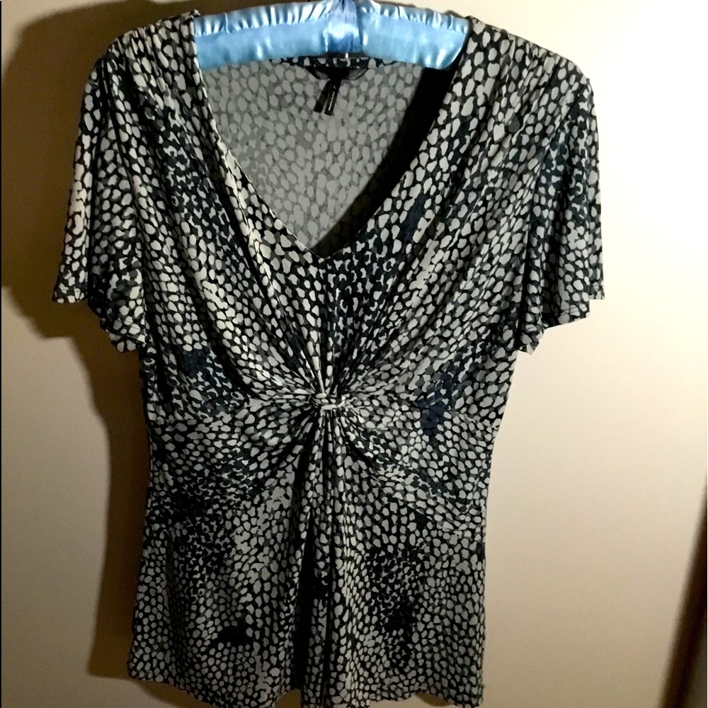 Short sleeve top
